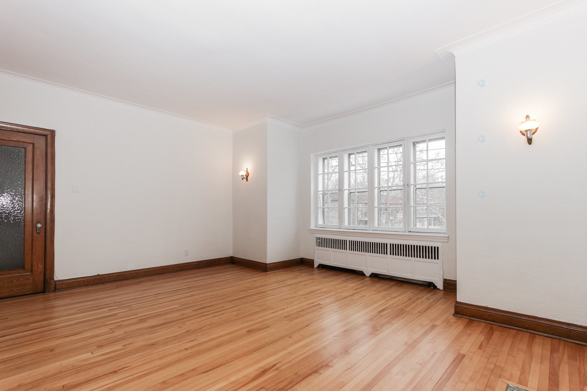 Living Room - 6119 Av. Somerled, Montréal (Côte-Des-Neiges/Notre-Dame-De-Grâce), QC - Indoor Photo Showing Other Room