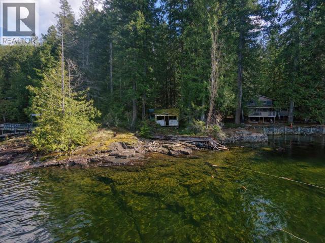9162 Powell Lake, Powell River, BC