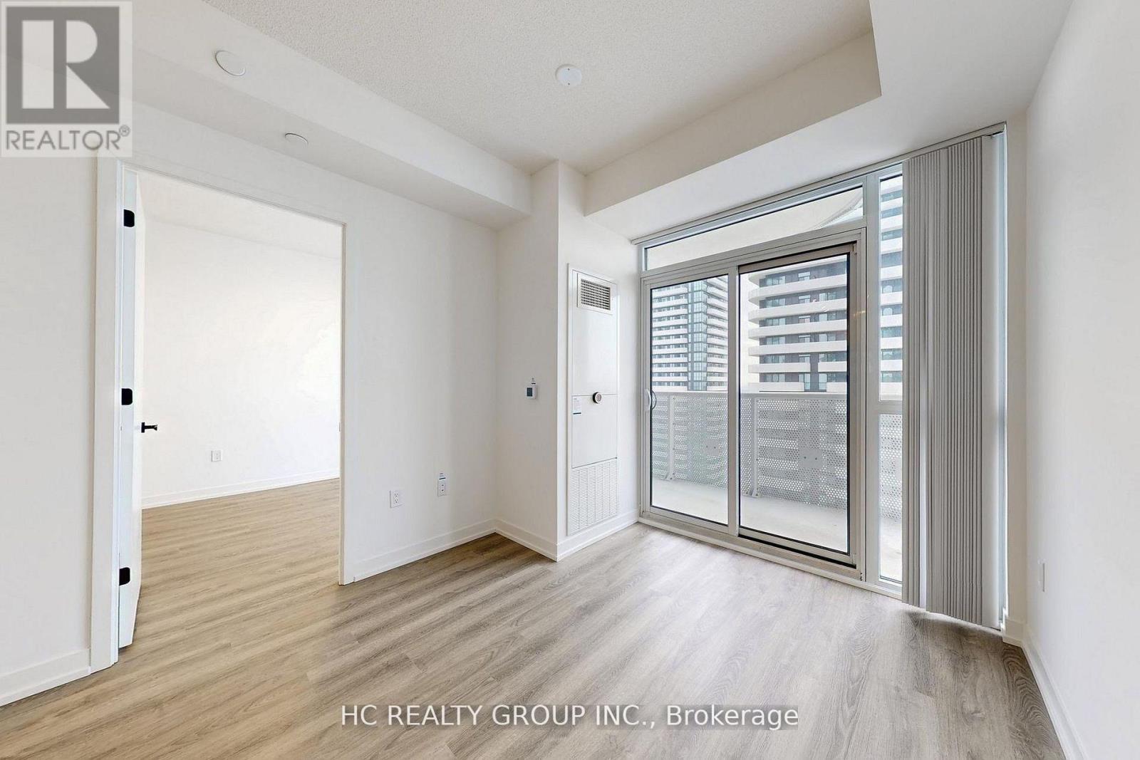 3101 - 8 Interchange Way, Vaughan, ON - Indoor Photo Showing Other Room