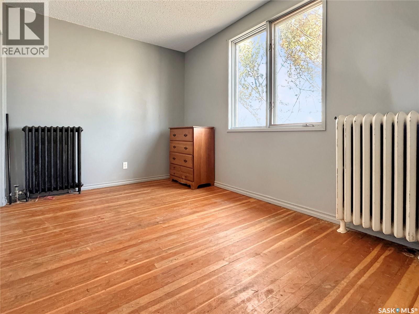 209 Main Street, Wilkie, SK - Indoor