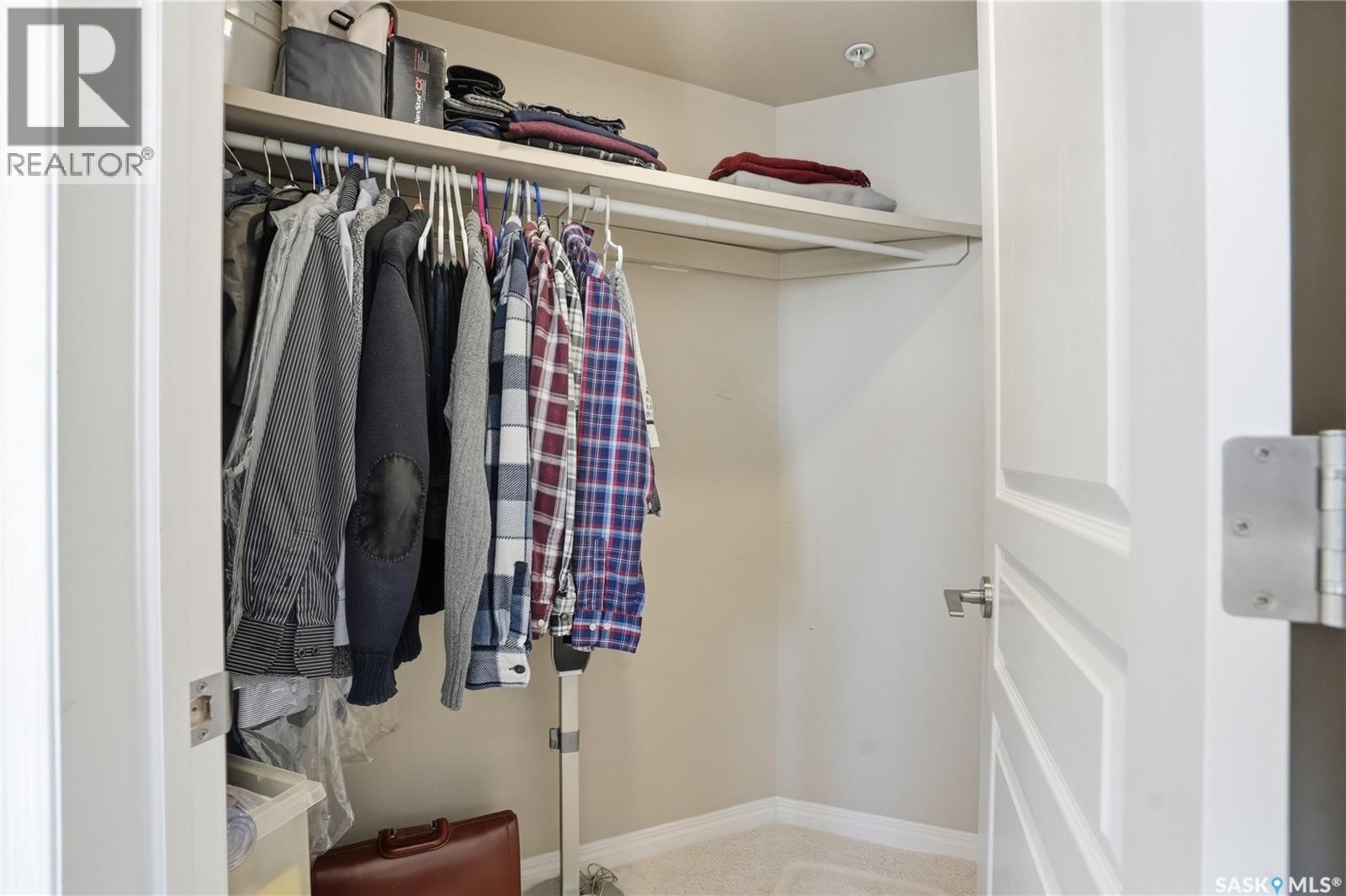 1105 102 Willis Crescent, Saskatoon, SK - Indoor With Storage