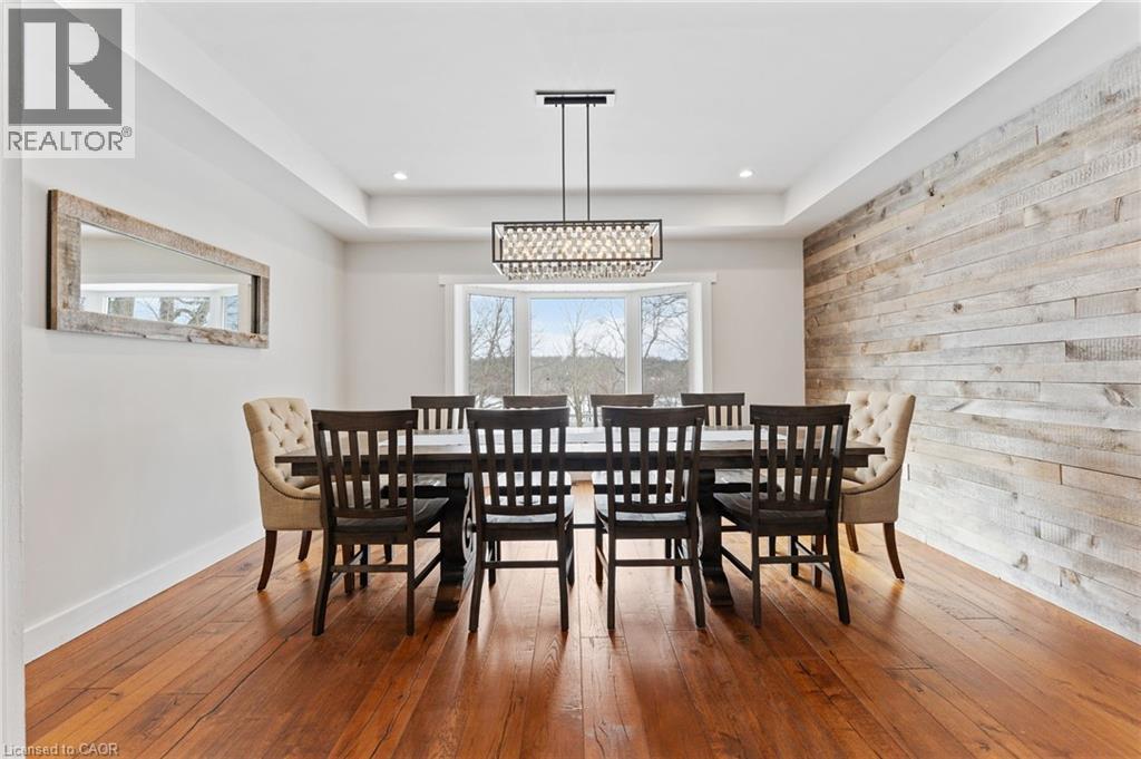 2210 Highway 54, Caledonia, ON - Indoor Photo Showing Dining Room