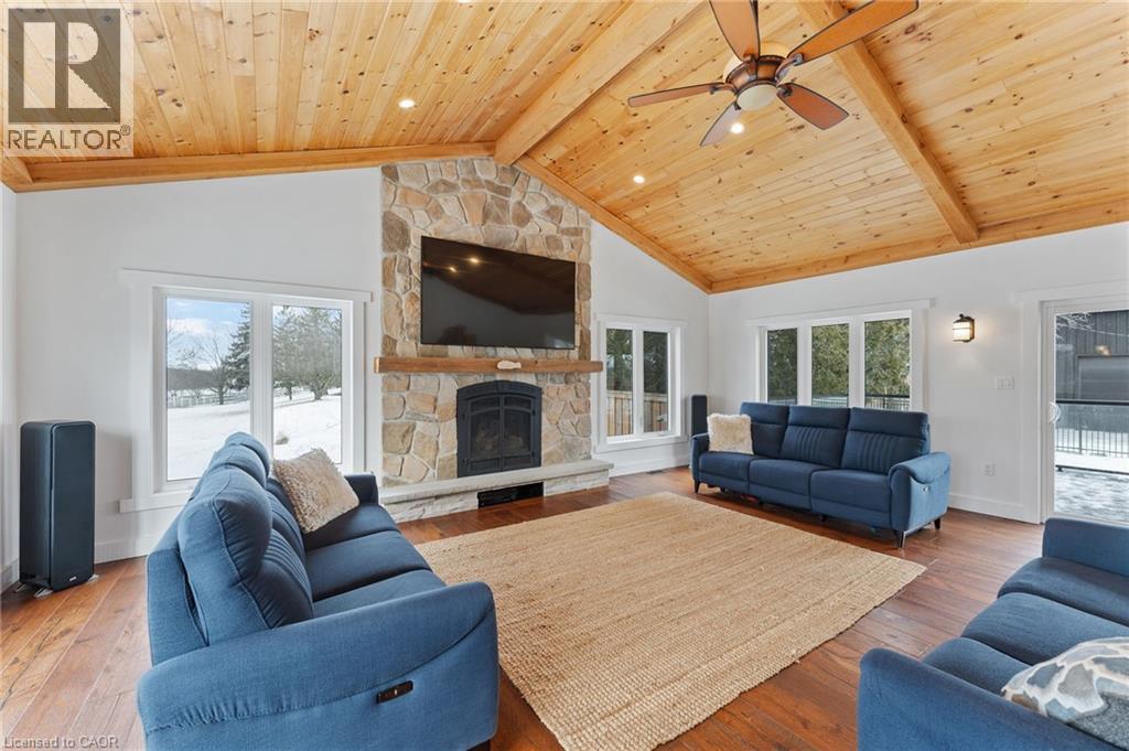 2210 Highway 54, Caledonia, ON - Indoor Photo Showing Living Room With Fireplace