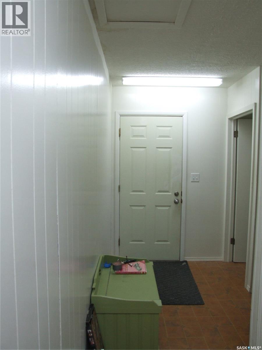 116 1St Street N, Mendham, SK - Indoor Photo Showing Other Room