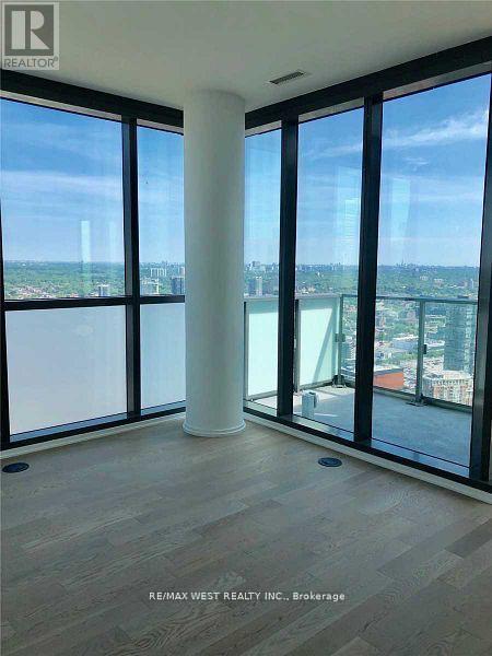 4303 - 16 Bonnycastle Street, Toronto, ON - Indoor Photo Showing Other Room