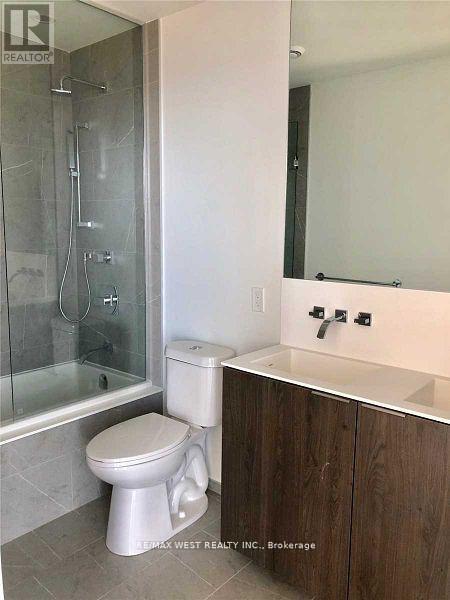4303 - 16 Bonnycastle Street, Toronto, ON - Indoor Photo Showing Bathroom