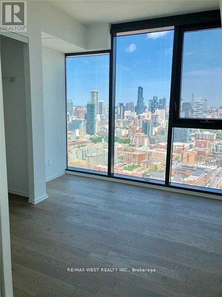 4303 - 16 Bonnycastle Street, Toronto, ON - Indoor Photo Showing Other Room