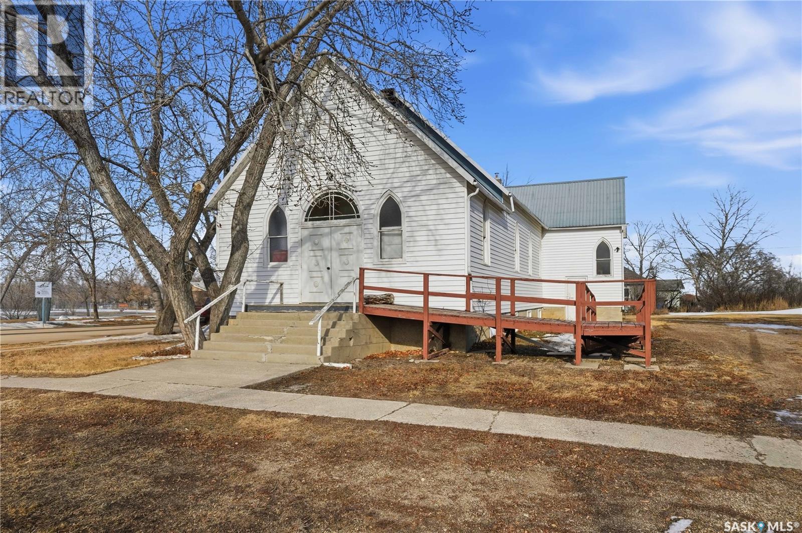 12 3Rd Avenue E, Central Butte, SK
