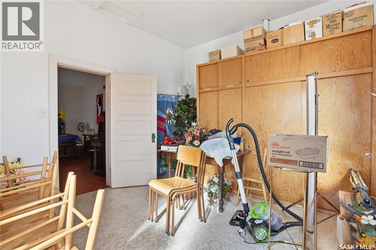 12 3Rd Avenue E, Central Butte, SK