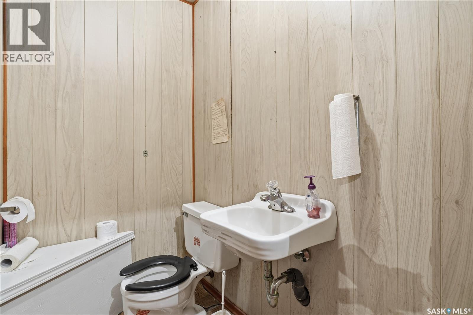 12 3Rd Avenue E, Central Butte, SK
