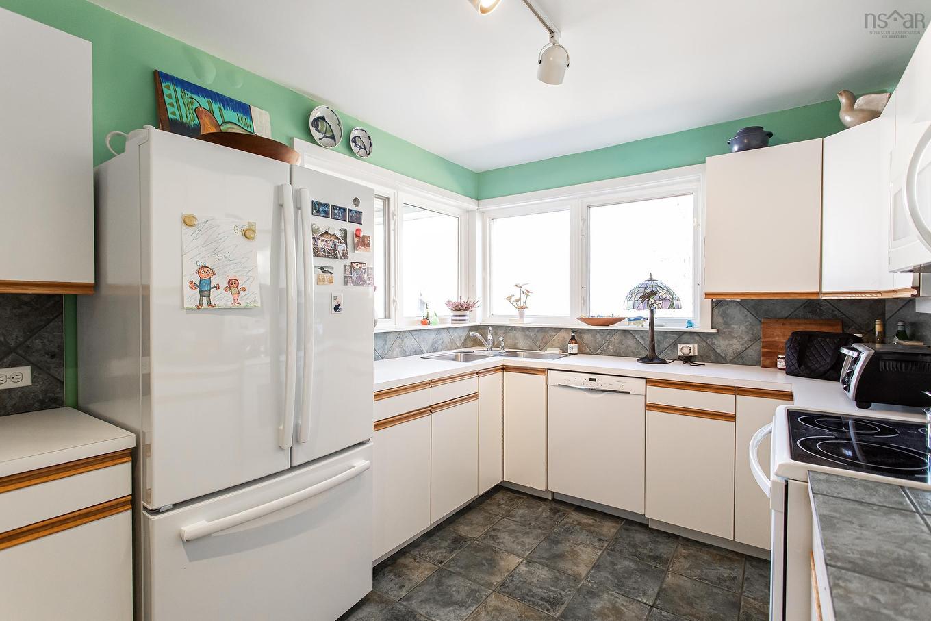 21 Spring Garden Road, Middleton, NS