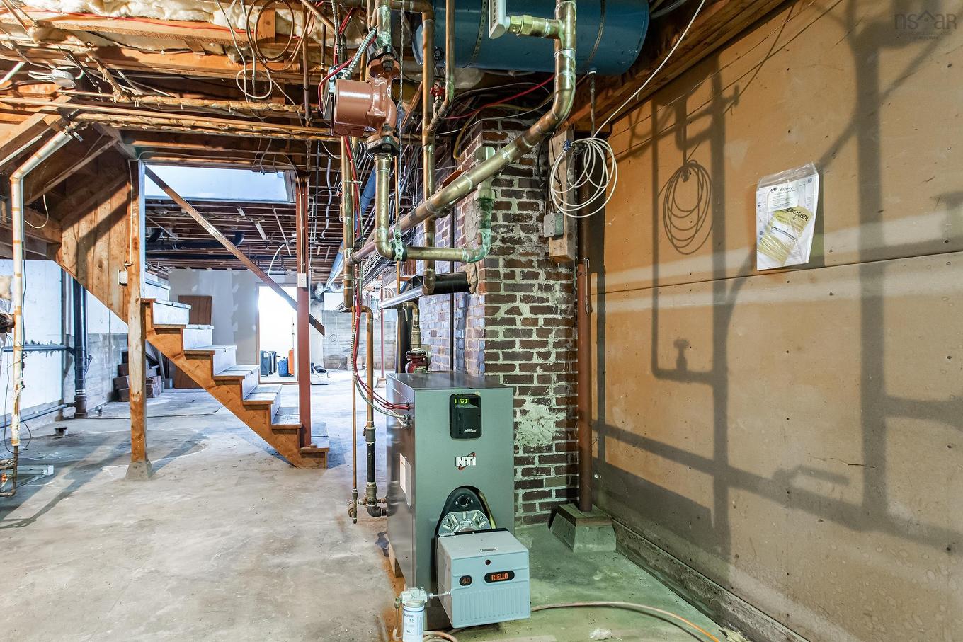 21 Spring Garden Road, Middleton, NS - Indoor Photo Showing Basement