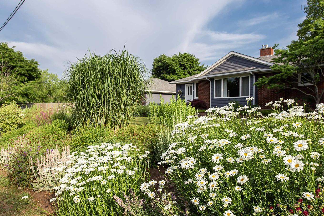 21 Spring Garden Road, Middleton, NS