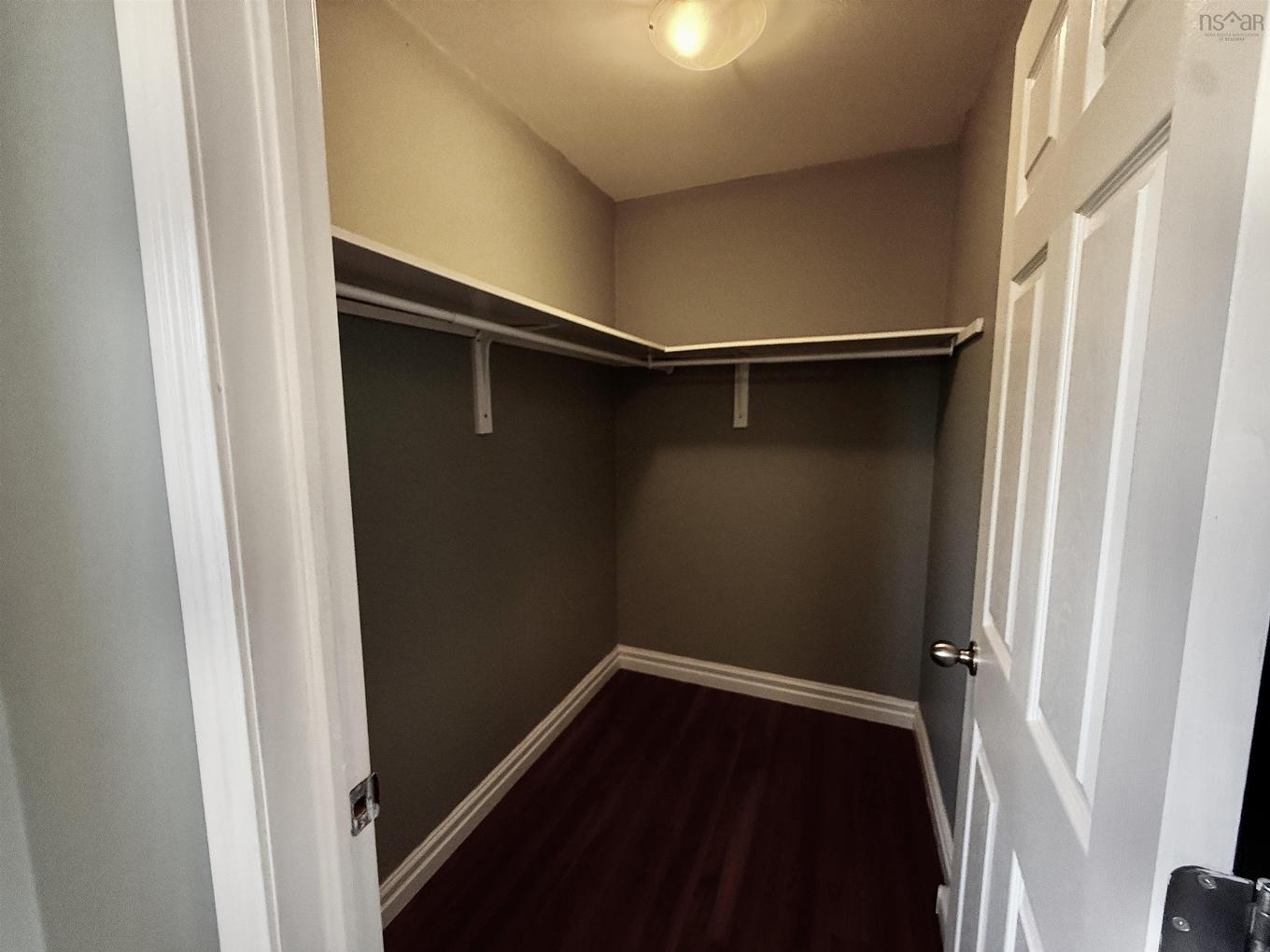 719 Pleasant Street, Dartmouth, NS