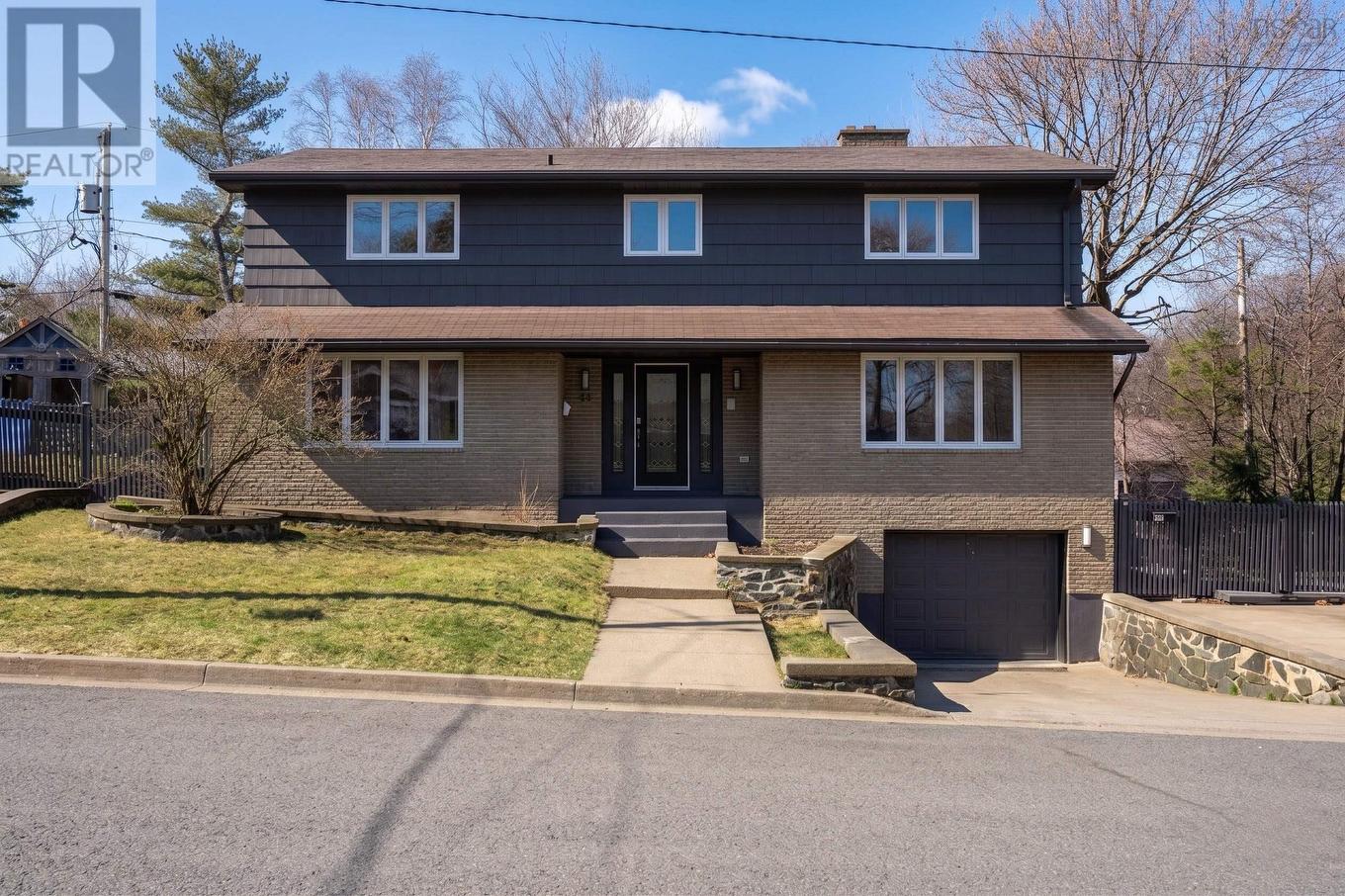24 Parmbelle Lane, Halifax, NS