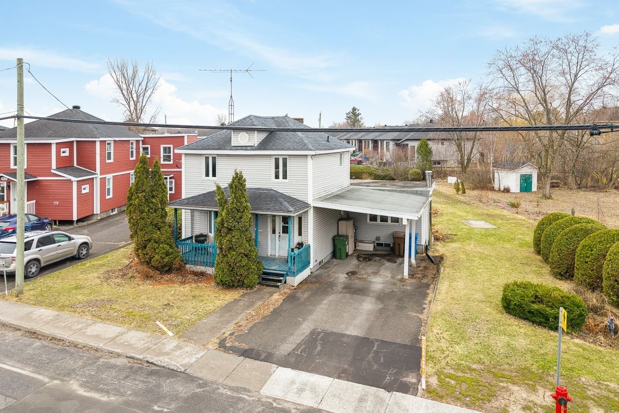 Exterior - 1460 Rue Principale E., Farnham, QC - Outdoor