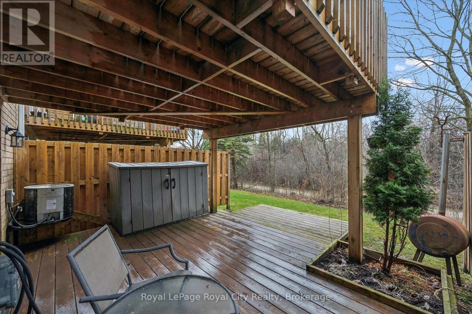 26 - 426 Grange Road, Guelph (Grange Road), ON - With Deck Patio Veranda With Exterior