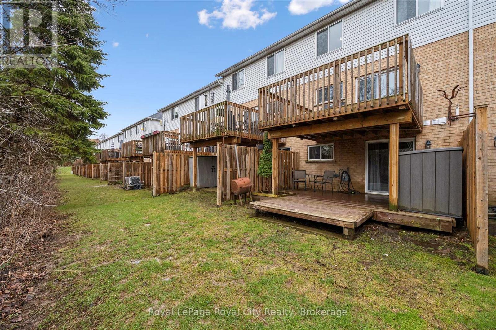 26 - 426 Grange Road, Guelph (Grange Road), ON - Outdoor With Deck Patio Veranda With Exterior