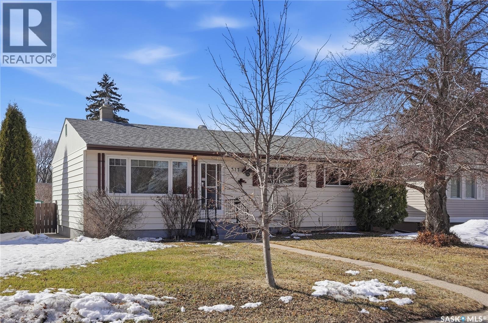 317 Y Avenue N, Saskatoon, SK - Outdoor