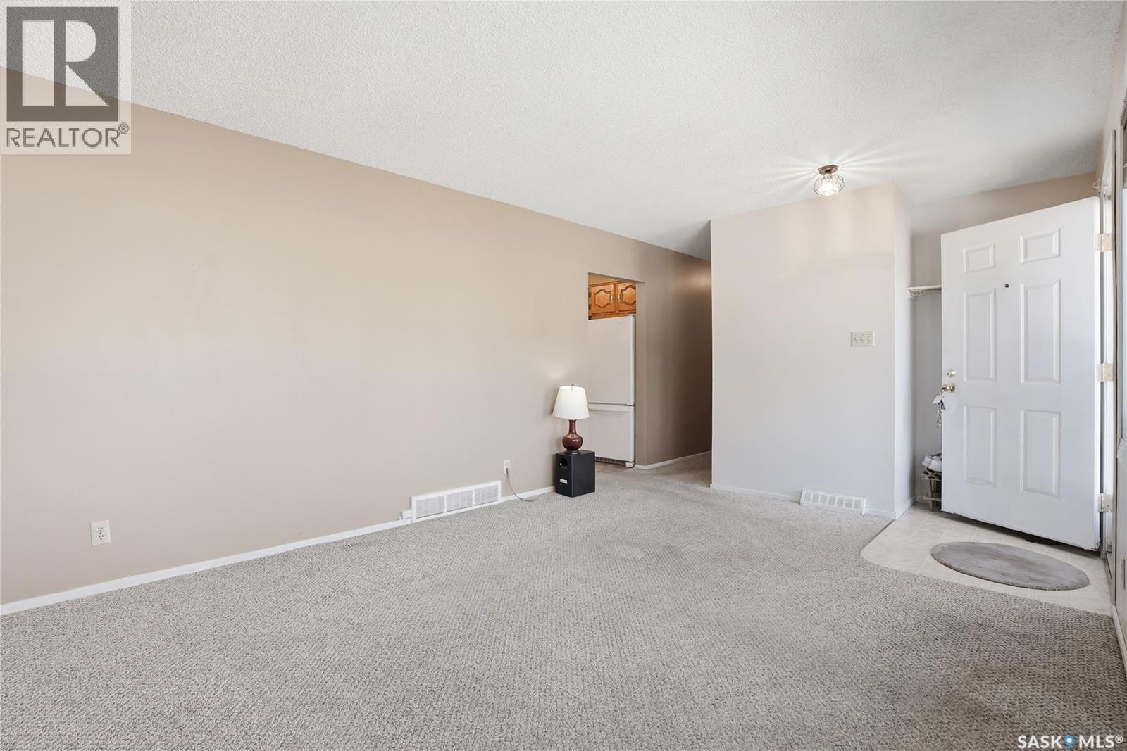 317 Y Avenue N, Saskatoon, SK - Indoor Photo Showing Other Room