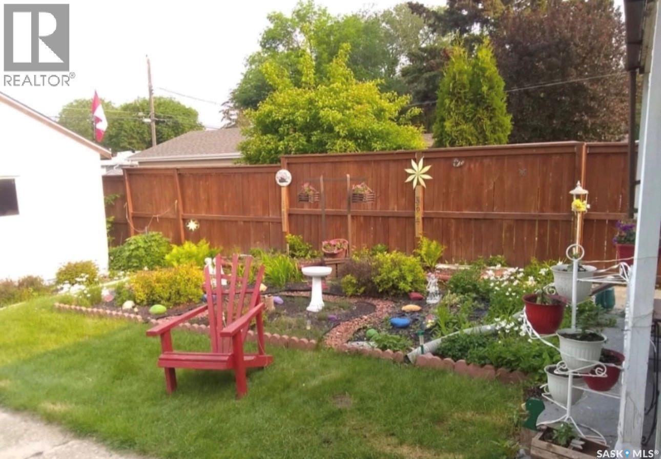 317 Y Avenue N, Saskatoon, SK - Outdoor