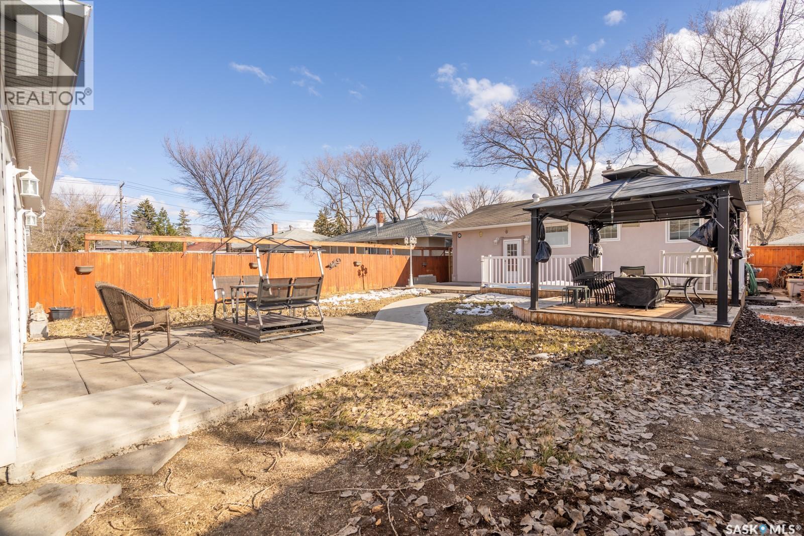 5308 2Nd Avenue, Regina, SK - Outdoor