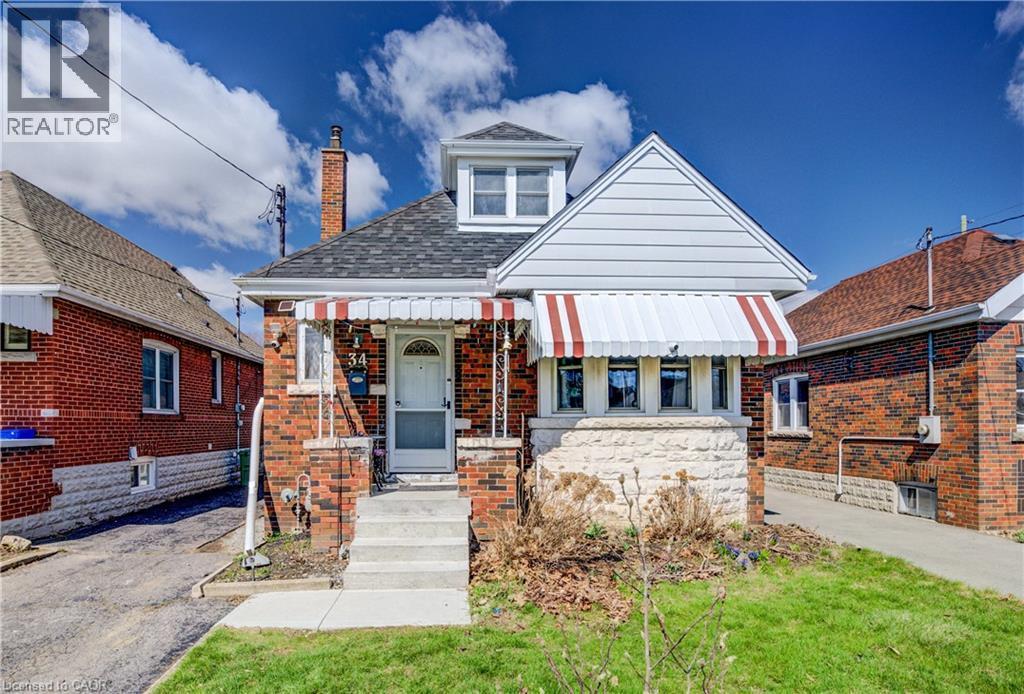 34 Barons Avenue S, Hamilton, ON - Outdoor