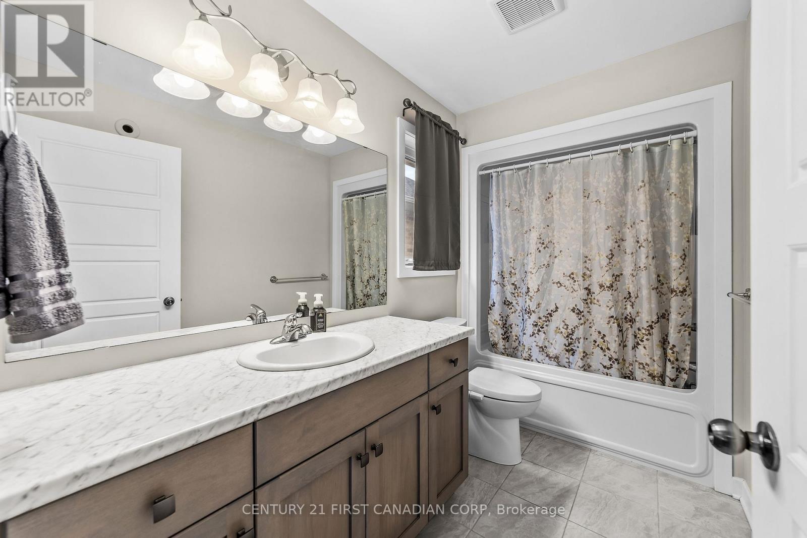 41 Ambrosia Path, St. Thomas, ON - Indoor Photo Showing Bathroom