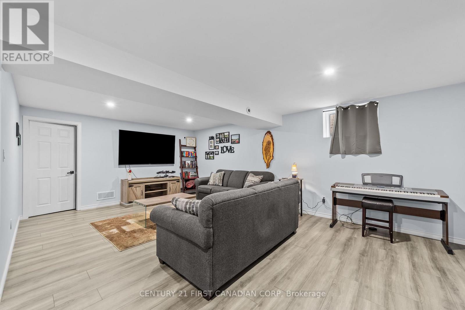 41 Ambrosia Path, St. Thomas, ON - Indoor