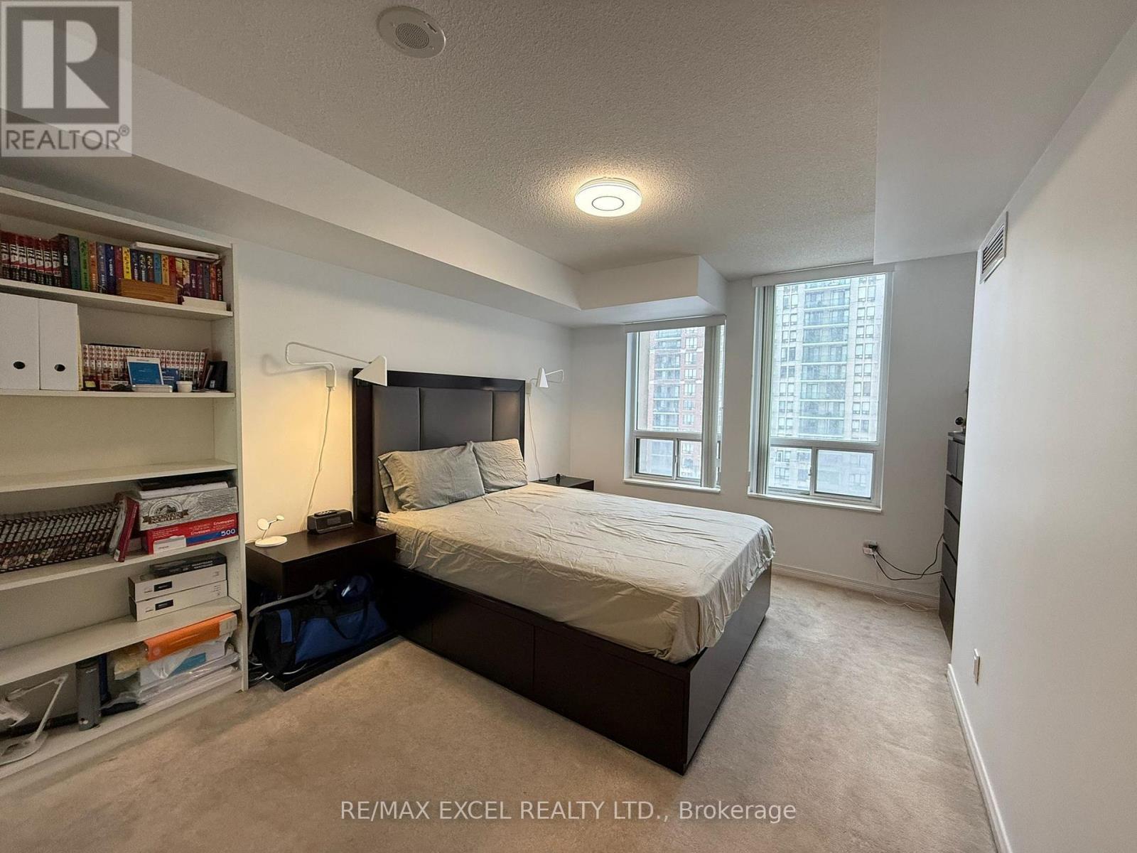 712 - 350 Red Maple Road, Richmond Hill, ON - Indoor Photo Showing Bedroom