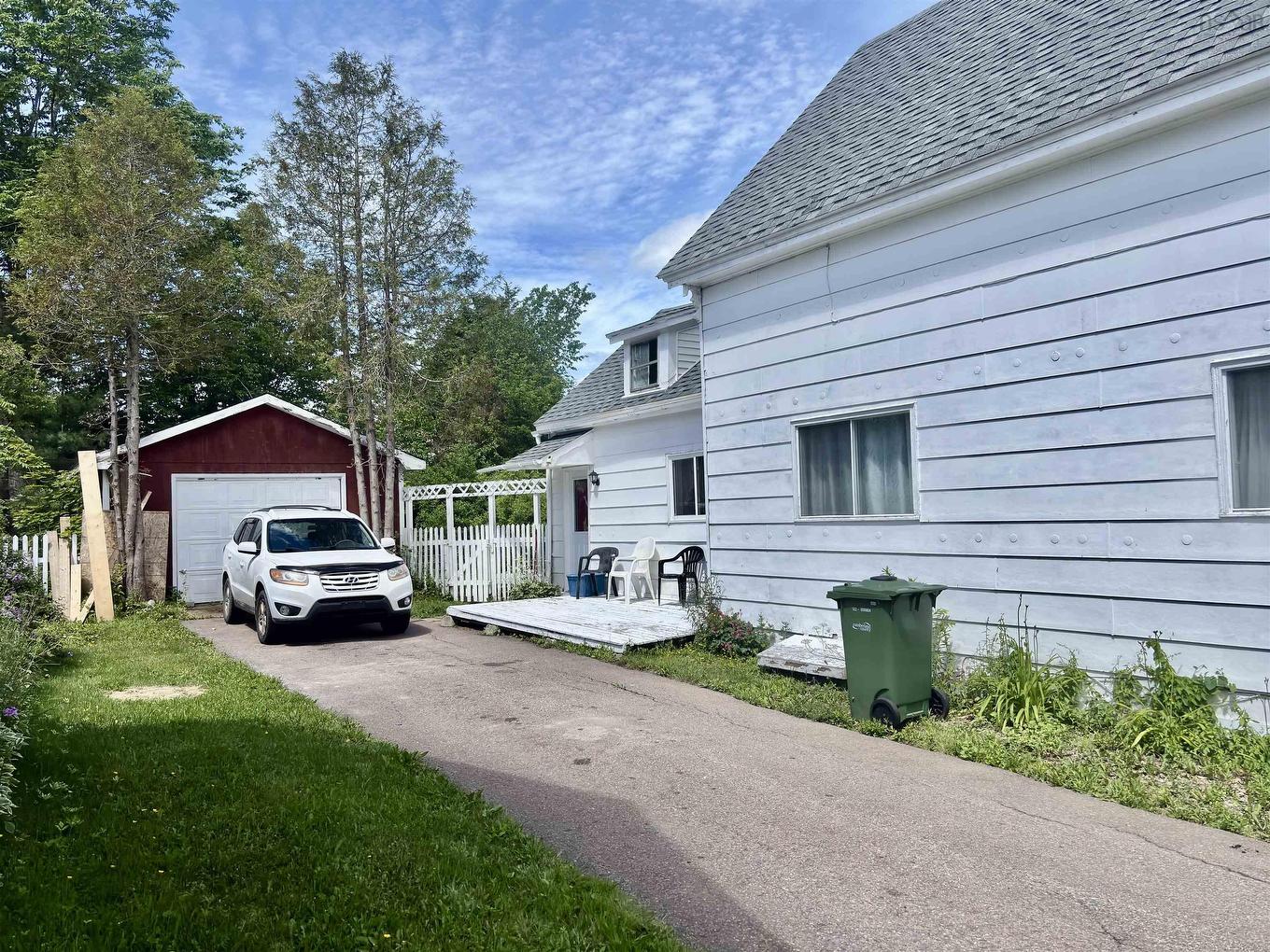 49 Chapel Street, Parrsboro, NS