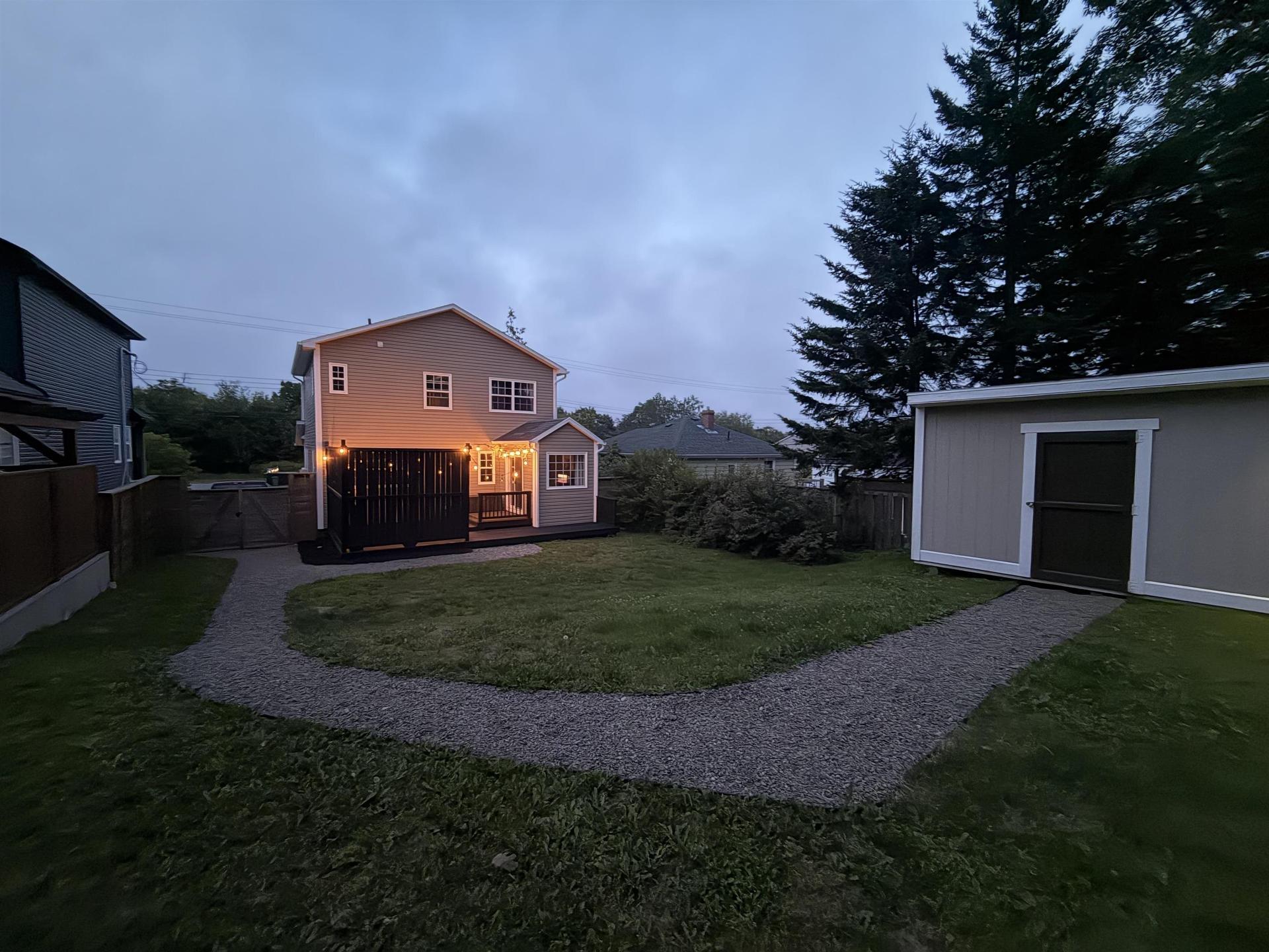 31 St. Michaels Avenue, Halifax, NS - Outdoor
