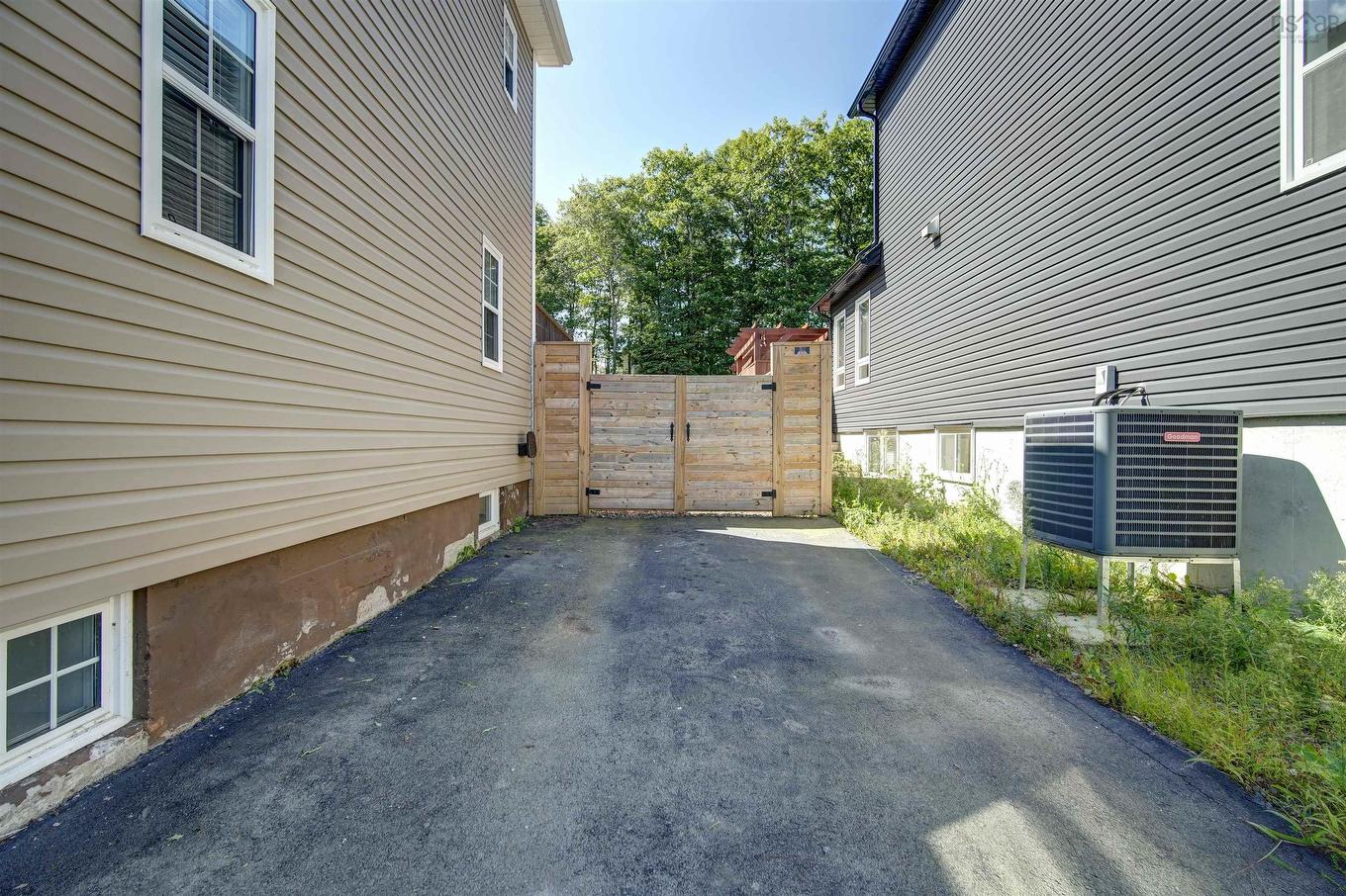 31 St. Michaels Avenue, Halifax, NS