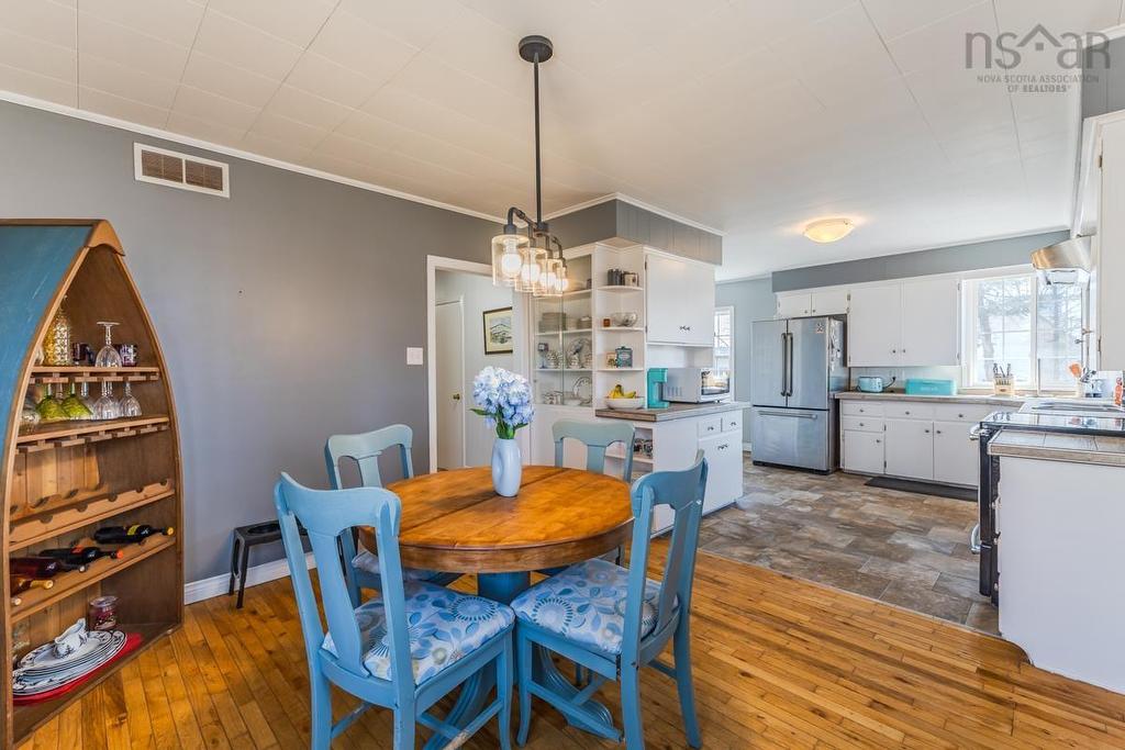 56 Regent Street, Amherst, NS
