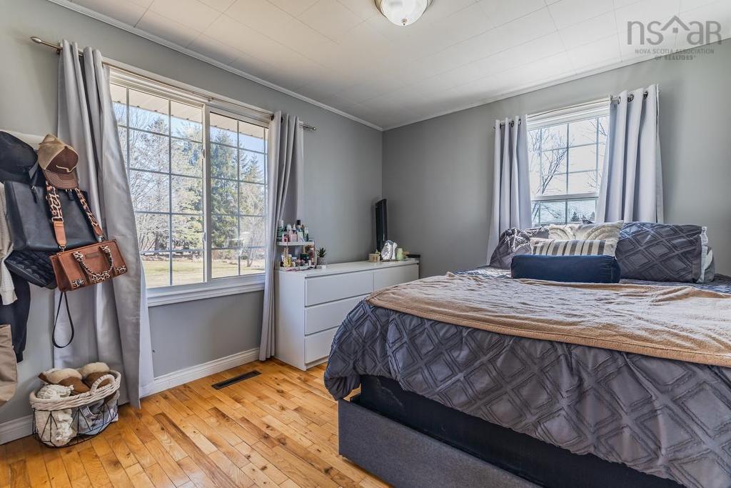 56 Regent Street, Amherst, NS