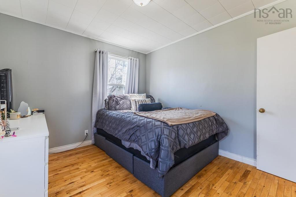 56 Regent Street, Amherst, NS