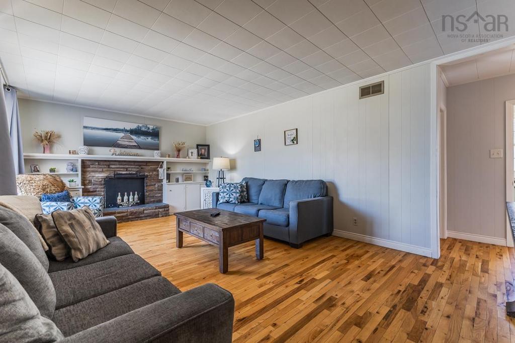 56 Regent Street, Amherst, NS