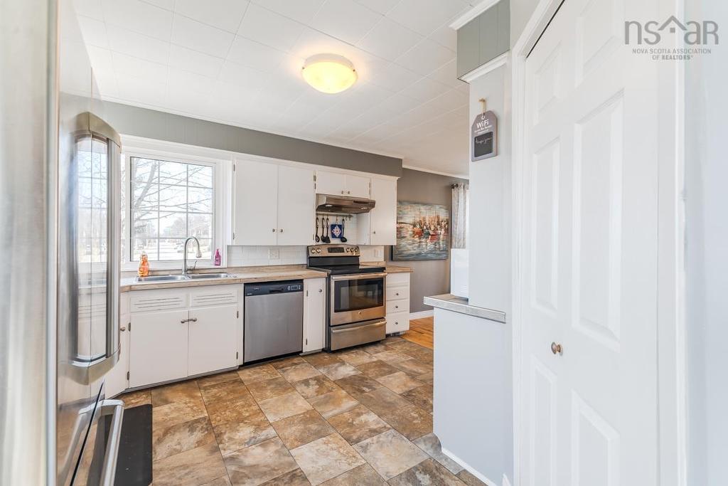 56 Regent Street, Amherst, NS