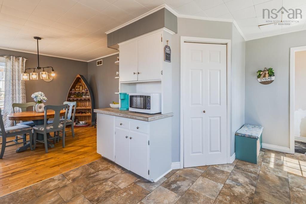 56 Regent Street, Amherst, NS