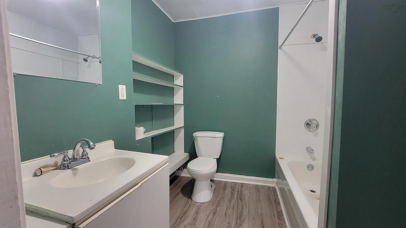 2-4 Baker Street, Yarmouth, NS