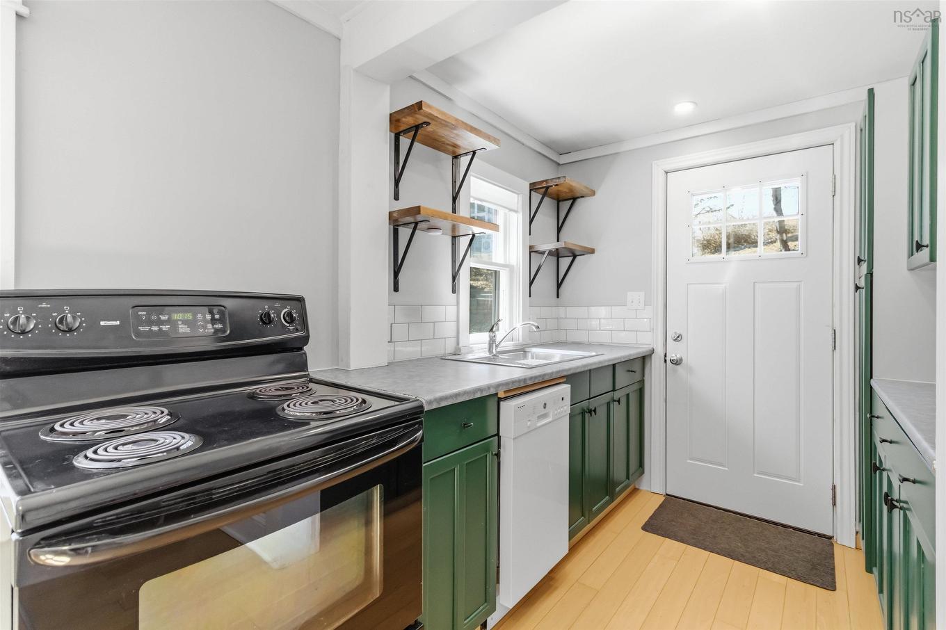 16 Cottage Road, Halifax, NS