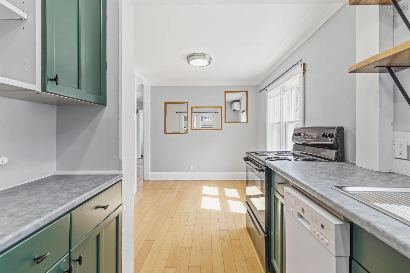 16 Cottage Road, Halifax, NS