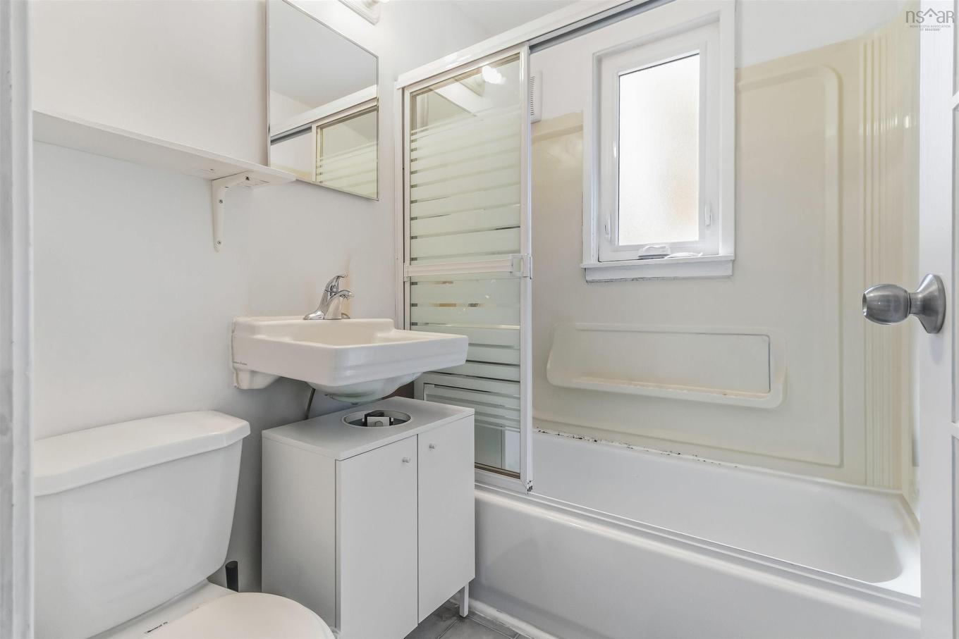 16 Cottage Road, Halifax, NS