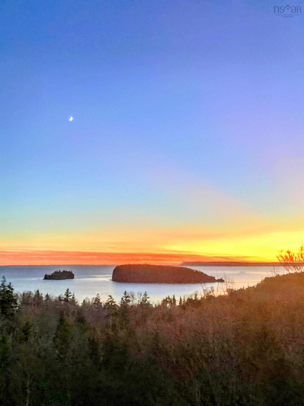 72 Spring Tide Lane, Two Islands, NS