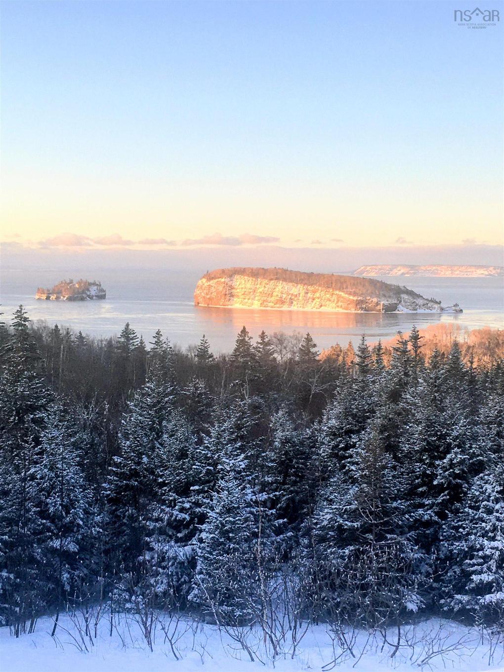 72 Spring Tide Lane, Two Islands, NS