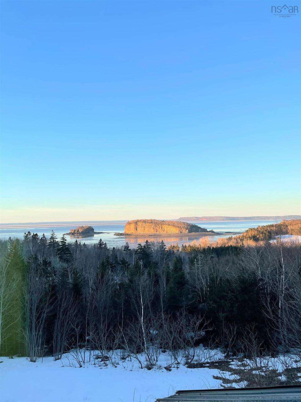 72 Spring Tide Lane, Two Islands, NS