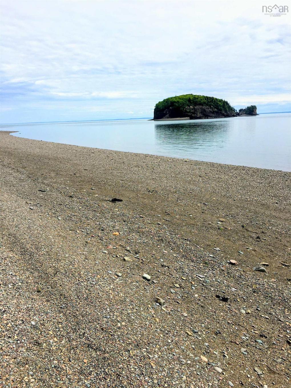 72 Spring Tide Lane, Two Islands, NS