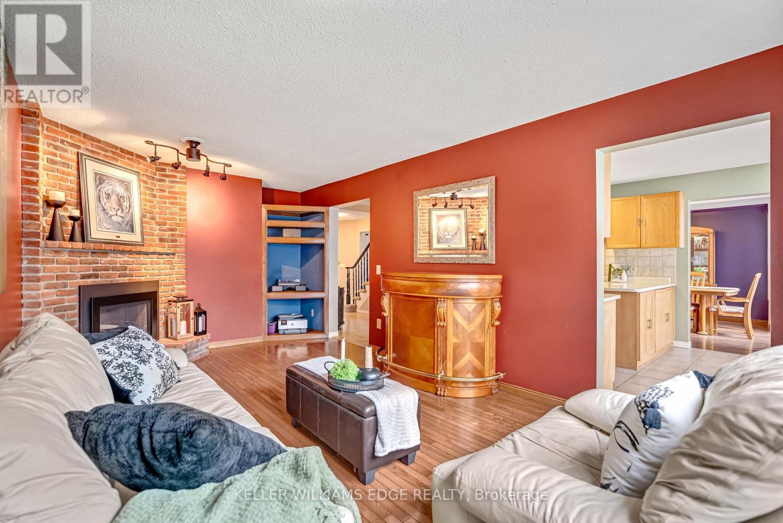 70 Strawberry Drive, Hamilton, ON - Indoor Photo Showing Living Room With Fireplace