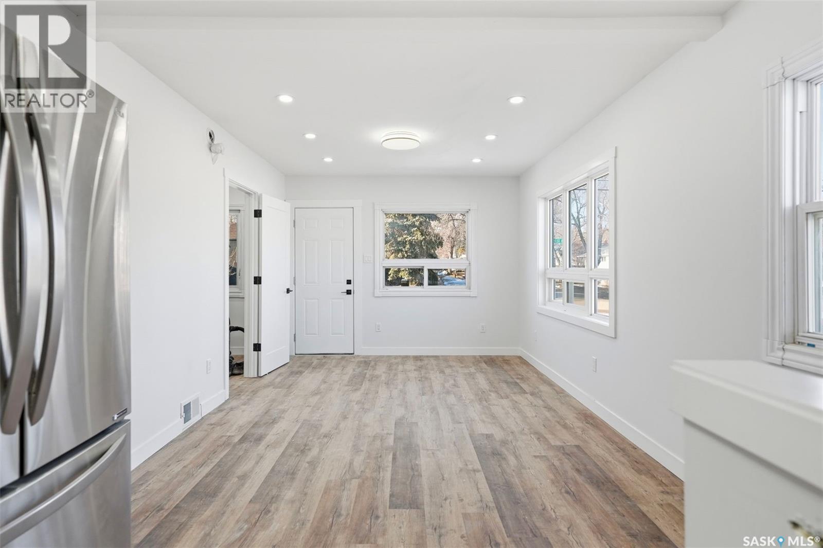 1001 23Rd Street W, Saskatoon, SK - Indoor Photo Showing Other Room