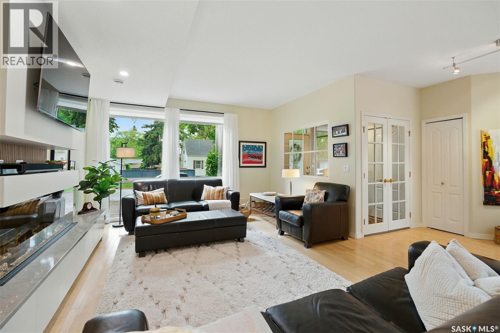 1105 15Th Street E, Saskatoon, SK